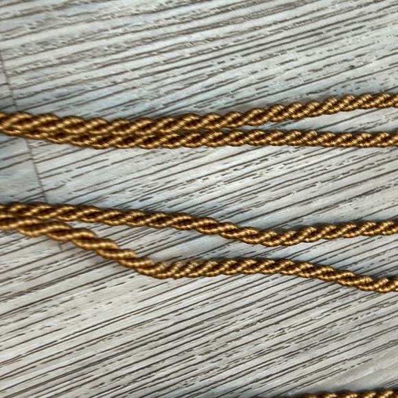 Metallic bronze coloured tassel curtain tie back holders. New. - Picture 3 of 5